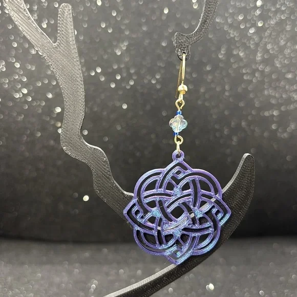 Blue and Purple Color Shift Celtic Knot Earrings - Picture 3 of 5